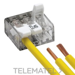 Conector universal 3P en poliamida y la parte transparente en policarbonato. con referencia UC03 de la marca GAESTOPAS.