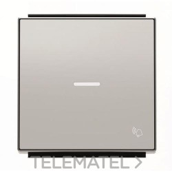 Tecla pulsador con visor y símbolo timbre Sky Niessen plata con referencia 8504.3 PL de la marca NIESSEN.