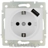 Base enchufe 2P+TT con obturador 16A 250V USB 83x81 blanco con referencia ERP60USB de la marca SOLERA.