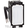 Cruzamiento 1P 10AX 250VCA LIVING NOW 1 módulo, bornes a tornillo, iluminado con LED verde con referencia K4004LB de la marca B