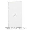 Tecla con símbolo luz LIVING NOW, 2 módulos, iluminable, blanco con referencia KW01M2A de la marca BTICINO.