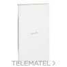 Tecla con símbolo llave LIVING NOW, 2 módulos, iluminable, blanco con referencia KW01M2F de la marca BTICINO.