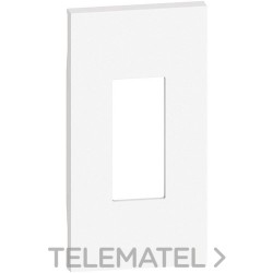 Placa frontal LIVING NOW 2 módulos para RJ45 y adaptadores keystone, blanco con referencia KW07M2 de la marca BTICINO.