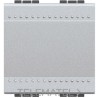 Cruzamiento Livinglight 1P 16A 2 módulos tech con referencia NT4004M2N de la marca BTICINO.